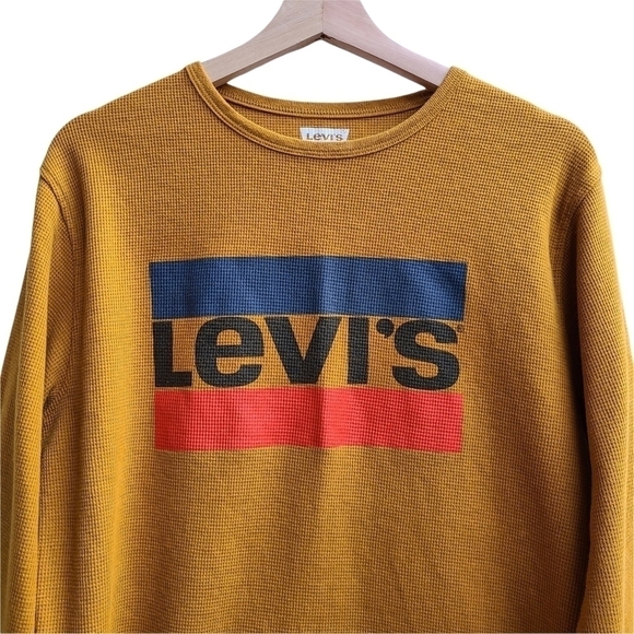 Levi's Cotton Blend Waffle Fabric Shirt, Size Medium - Picture 3 of 5